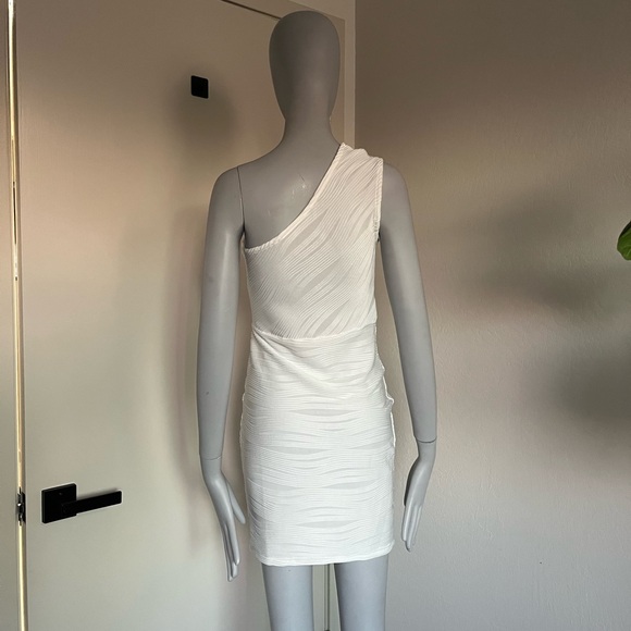 Update: SOLD! NWOT white one-shoulder dress - Picture 3 of 8